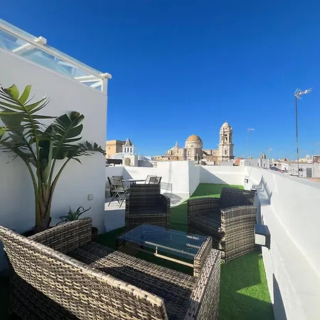 Hidden Gem Penthouse El Meson * קדיז