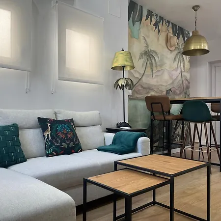 Hidden Gem Penthouse El Meson דירה